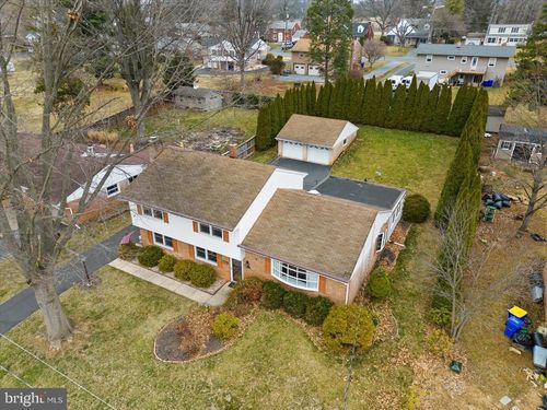 436 Manor View Dr, MILLERSVILLE, PA, 17551-2016 | Card Image