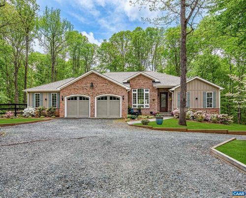 9130 Totier Creek Rd, Scottsville, VA, 24590-3996 | Card Image