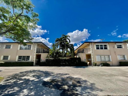 110-205 Ne 3rd St, Boynton Beach, FL, 33435-3850 | Card Image