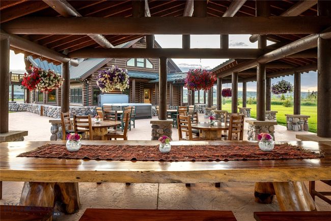 Entertainment Patio | Image 60