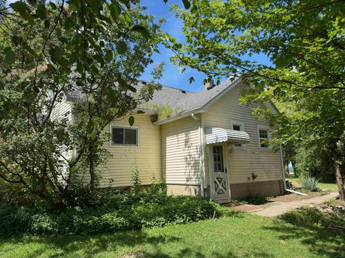 2506 Ubly Rd, Snover, MI, 48472-9733 | Card Image