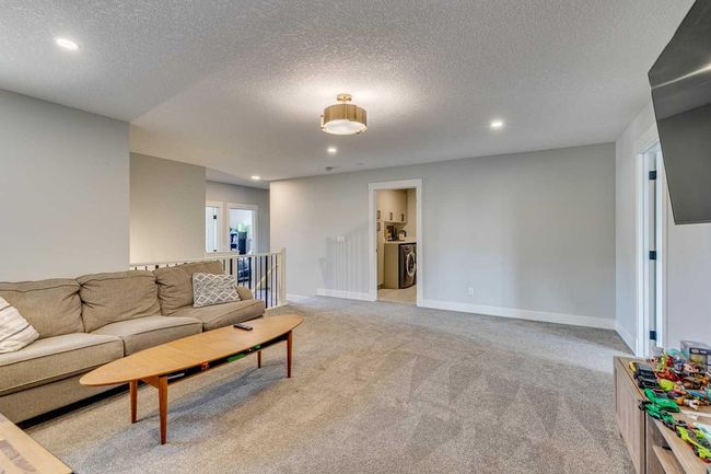 47 Mahogany Cape Se, House other with 3 bedrooms, 3 bathrooms and 4 parking in Calgary AB | Image 22