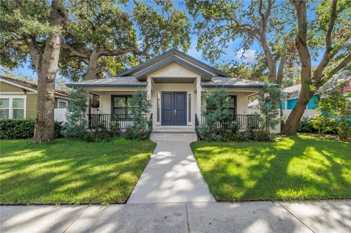 810 9th Ave S, St Petersburg, FL, 33701-4722 | Card Image