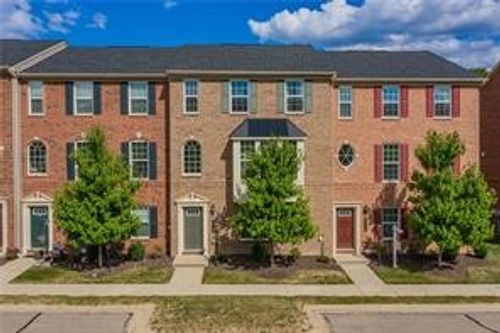 1812 Rutgers Ln, Sewickley, PA, 15143-8302 | Card Image
