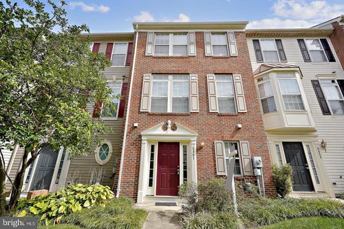 5841 Pearson Ln, ALEXANDRIA, VA, 22304-7305 | Card Image