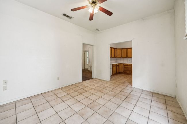 909 E High St, House other with 3 bedrooms, 1 bathrooms and null parking in Terrell TX | Image 11
