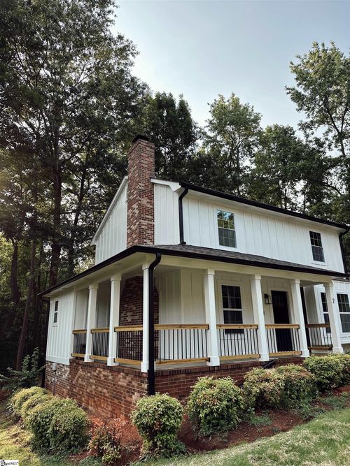 2 Saint Andrews Court, Greenville, SC, 29607 | Card Image
