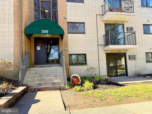 apt-327-1575 W Street Rd, WARMINSTER, PA, 18974-3152 | Card Image