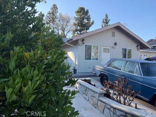 3-9 Eccelstone Cir, Irvine, CA, 92604-2917 | Card Image
