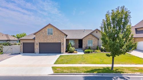 632 Badger Ln, Saratoga Springs, UT, 84045-6459 | Card Image