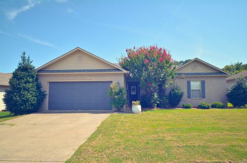 15 Mill Creek Dr, Ward, AR, 72176-8682 | Card Image