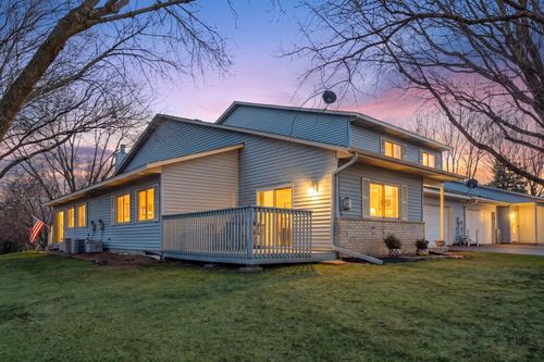 1120 Aston Pl, Burnsville, MN, 55337-6702 | Card Image