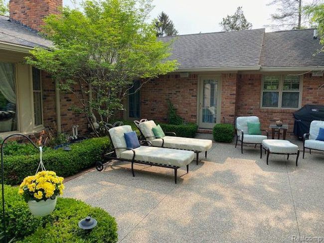 645 Lone Pine Rd, House other with 3 bedrooms, 5 bathrooms and null parking in Bloomfield Hills MI | Image 21