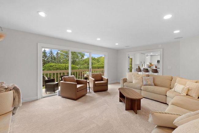 17835 Colline Vue Court, House other with 4 bedrooms, 3 bathrooms and null parking in Brookfield WI | Image 17
