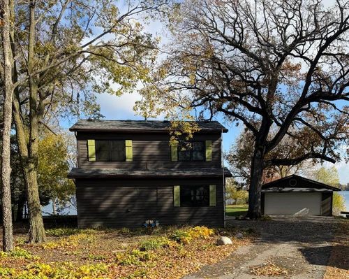 26398 Sioux Trl, Madison Lake, MN, 56063-4147 | Card Image