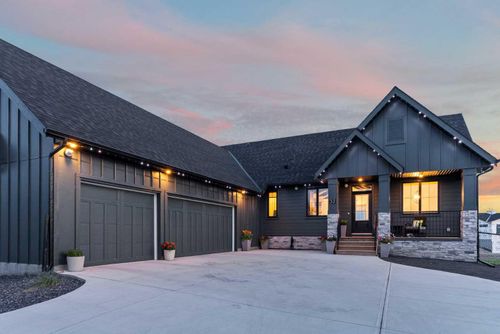 32 Monterra Landing, Rocky View County, AB, T4C0G8 | Card Image