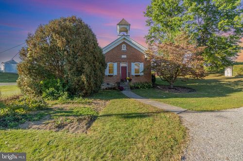 2620 Route 35, SELINSGROVE, PA, 17870-8985 | Card Image