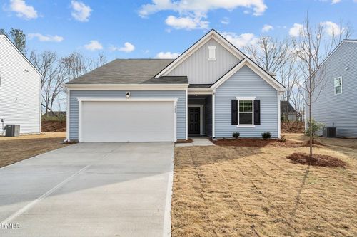 674 Essex Rd, Nashville, NC, 27856-5505 | Card Image