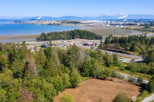 7603 S Fidalgo Bay Rd, Anacortes, WA, 98221 | Card Image