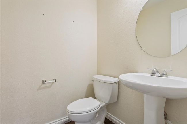 Downstairs 1/2 Bathroom | Image 12