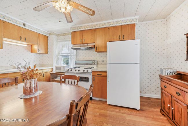 131 Livingston Ave, Home with 5 bedrooms, 2 bathrooms and null parking in New Providence NJ | Image 10