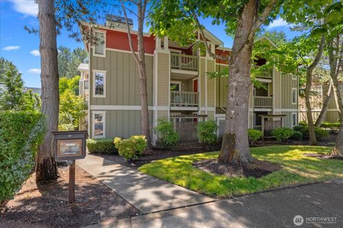 f202-7711 Ne 175th St, Kenmore, WA, 98028-3597 | Card Image