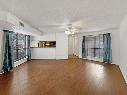 apt-170-16301 Ledgemont Ln, Addison, TX, 75001-5954 | Card Image