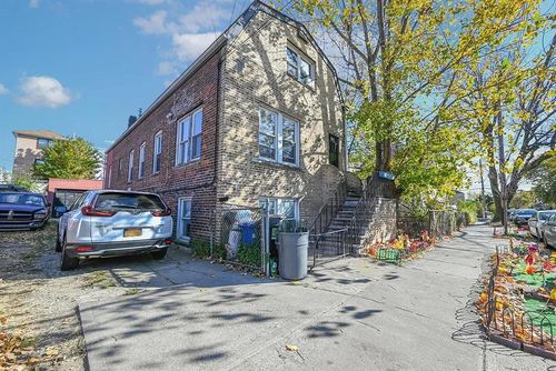 410 Thieriot Ave, Bronx, NY, 10473-3624 | Card Image