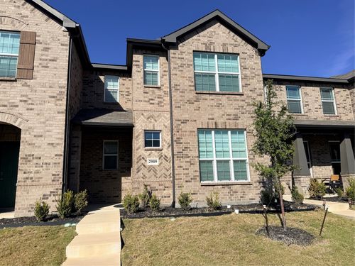 2909 Bluets Dr, Mesquite, TX, 75150-4034 | Card Image