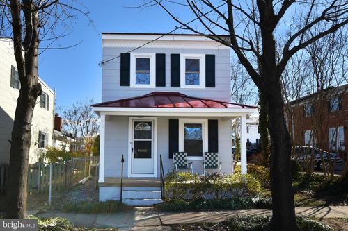 918 Mercer St, FREDERICKSBURG, VA, 22401-5661 | Card Image