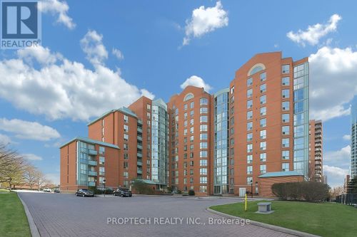 204-5795 Yonge St, North York, ON, M2M4J3 | Card Image
