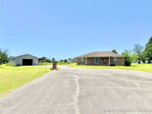 1219 Nw 3rd Cir, Stigler, OK, 74462-3202 | Card Image