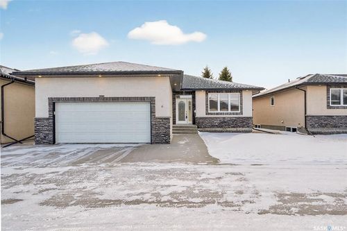 4-21 Iris Drive, Moose Jaw, SK, S6J0A1 | Card Image