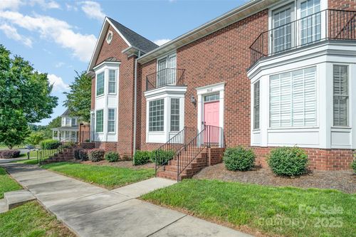 5618 Burck Dr Nw, Concord, NC, 28027-5320 | Card Image