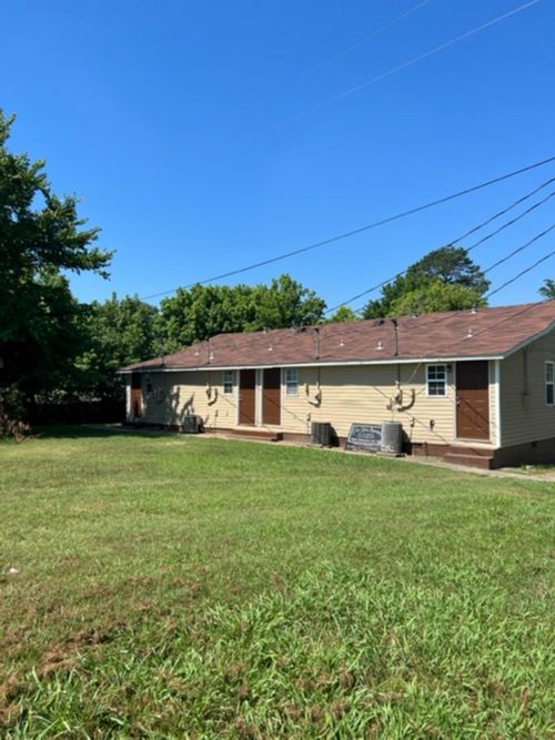 311 W Market St, Somerville, TN, 38068-1563 | Card Image