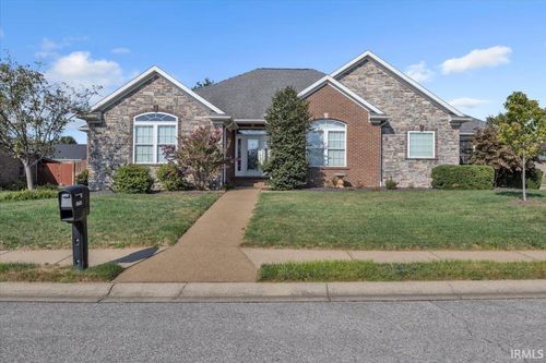 2833 Megan Dr, Newburgh, IN, 47630-2236 | Card Image