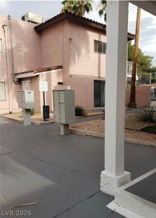 2290 E Desert Inn Rd, Las Vegas, NV, 89169-3238 | Card Image