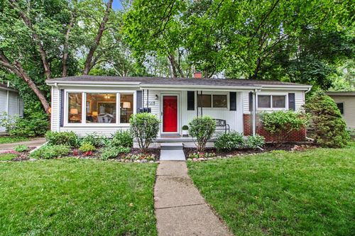 2727 Hampshire Rd, Ann Arbor, MI, 48104-6539 | Card Image