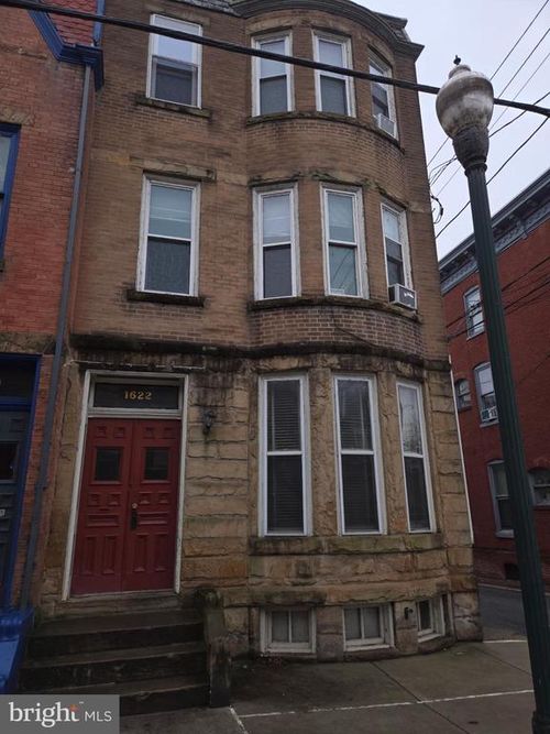 1622 N 3rd St, HARRISBURG, PA, 17102-1957 | Card Image