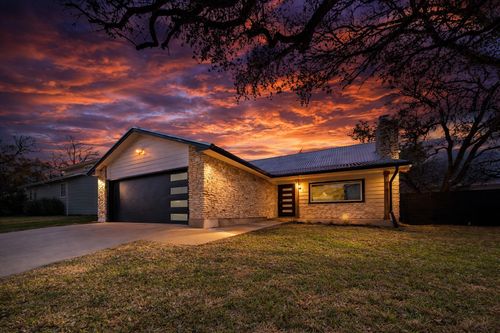 507 W Dittmar Rd, Austin, TX, 78745-6514 | Card Image