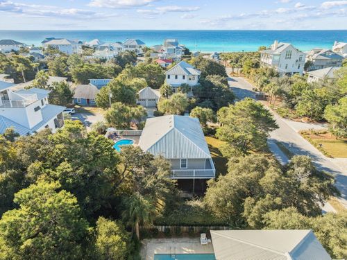 15 Betty St, Santa Rosa Beach, FL, 32459-4404 | Card Image