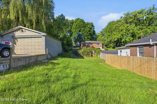 258 Thompson Ave, Louisville, KY, 40206-1070 | Card Image