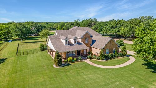 7600 Rodeo Dr, Denton, TX, 76208-2188 | Card Image