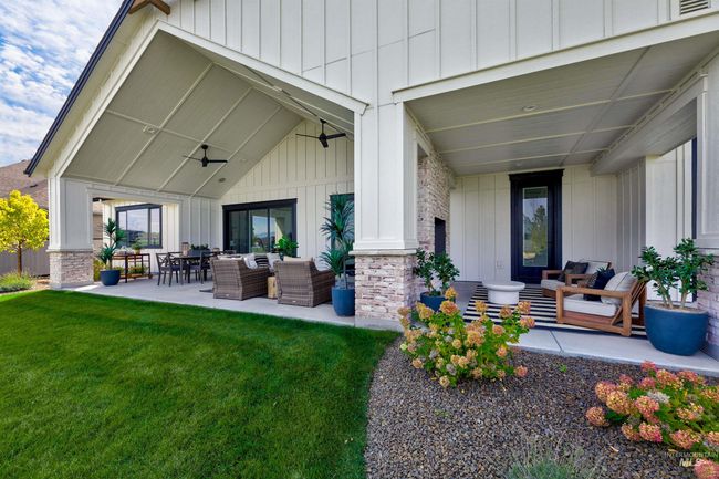 144 S Gresham Way, House other with 3 bedrooms, 3 bathrooms and 4 parking in Eagle ID | Image 32