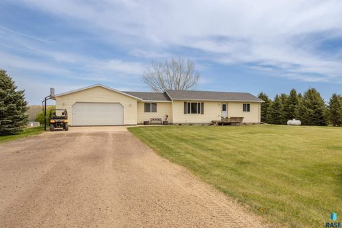 25882 Skunk Creek Ave Avenue, Hartford, SD, 57033 | Card Image