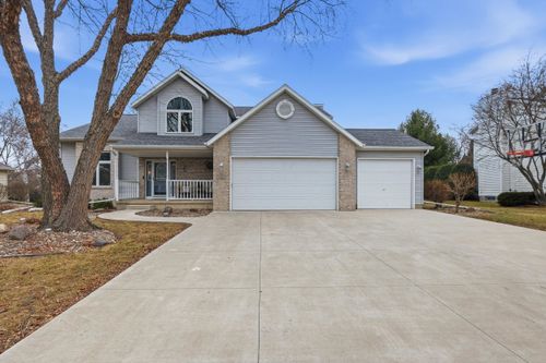 1197 Dolan Drive, SUN PRAIRIE, WI, 53590 | Card Image