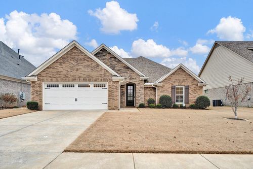 295 Cherokee Cir, Oakland, TN, 38060-5283 | Card Image