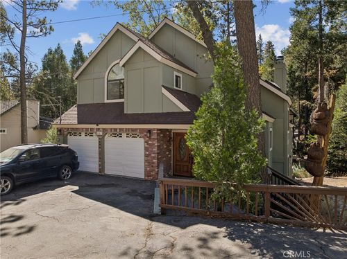 557 Brentwood Dr, Lake Arrowhead, CA, 92352 | Card Image