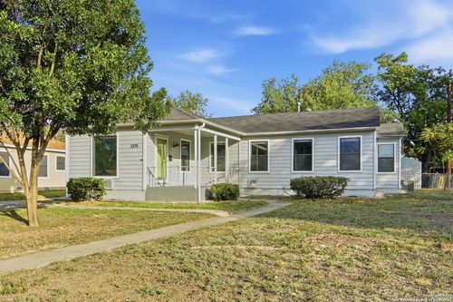 2375 W Mulberry Ave, San Antonio, TX, 78201-4843 | Card Image