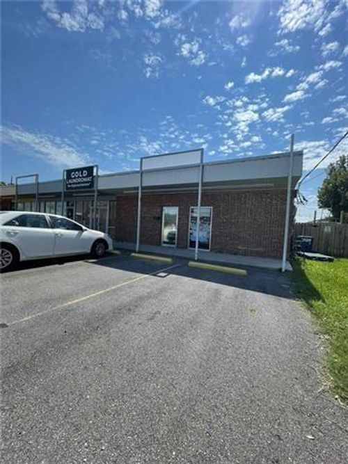 724 Fourth St, Westwego, LA, 70094-4427 | Card Image